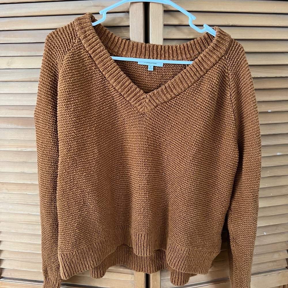 Madewell sweater in trendy color